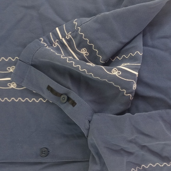 Vintage Silk Circa 1969 Hawaiian Casual Button Down Short Sleeve 100%Silk - Picture 3 of 6